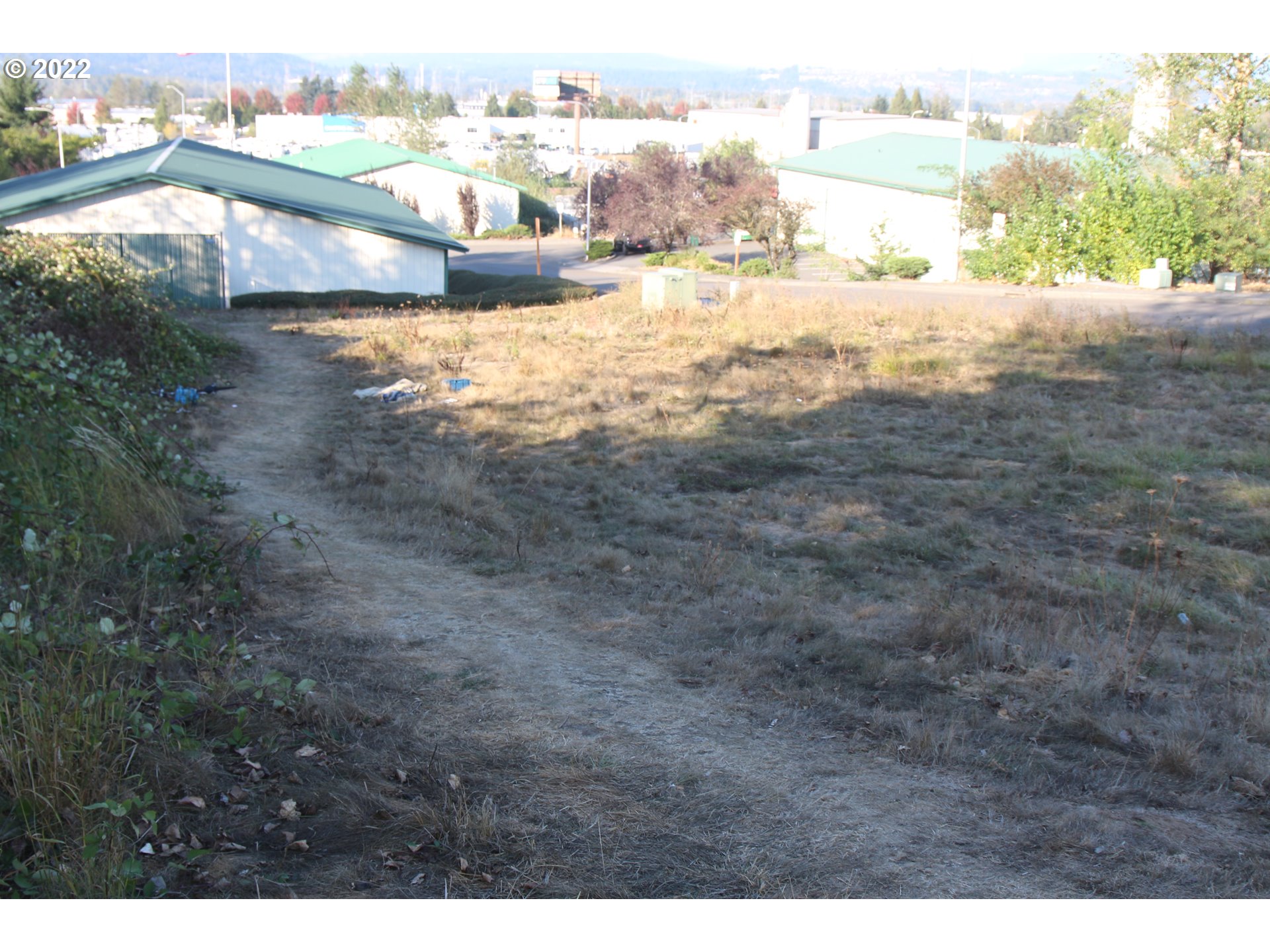 2075 Northeast 240th Avenue Wood Village, OR 97060 - Photo 22 of 32