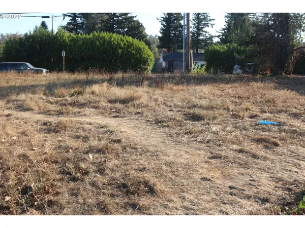 $1,175,000 | 2075 Northeast 240th Avenue, Wood Village, OR 97060