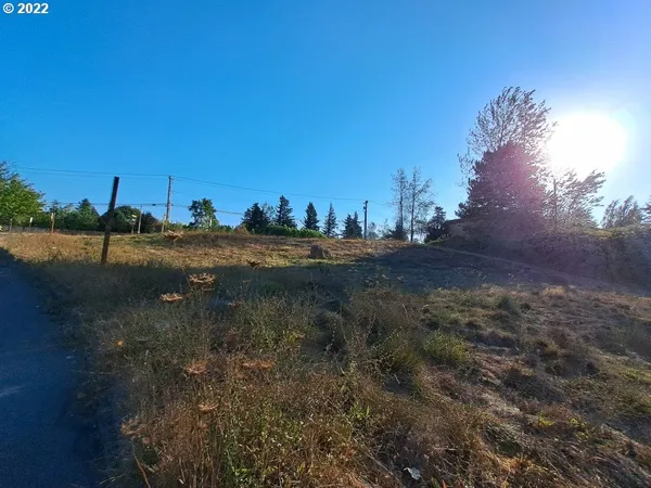 $1,175,000 | 2075 Northeast 240th Avenue, Wood Village, OR 97060