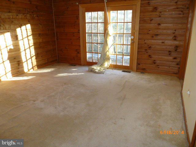 24301 Hanson Road Gaithersburg, MD 20882 - Photo 8 of 10 Bedroom (Master)