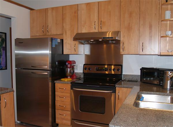 74 Minot Road Concord, MA 01742 - Photo 3 of 14 Gallery Image 3