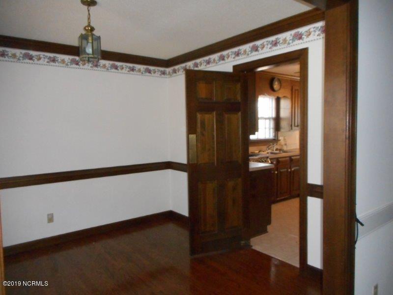 1732 Burnt Mill Road Rocky Mount, NC 27804 - Photo 5 of 20 DSCN0526