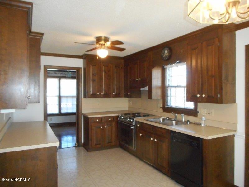 1732 Burnt Mill Road Rocky Mount, NC 27804 - Photo 7 of 20 DSCN0516