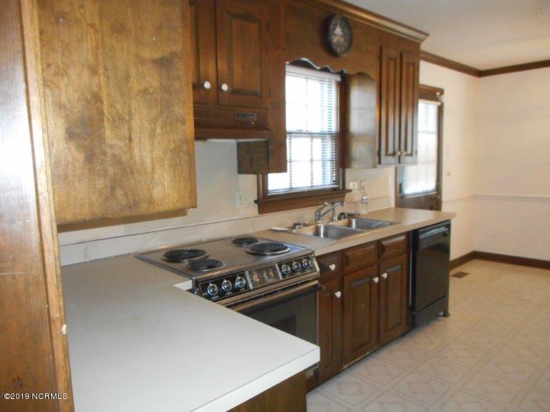 1732 Burnt Mill Road Rocky Mount, NC 27804 - Photo 8 of 20 DSCN0527