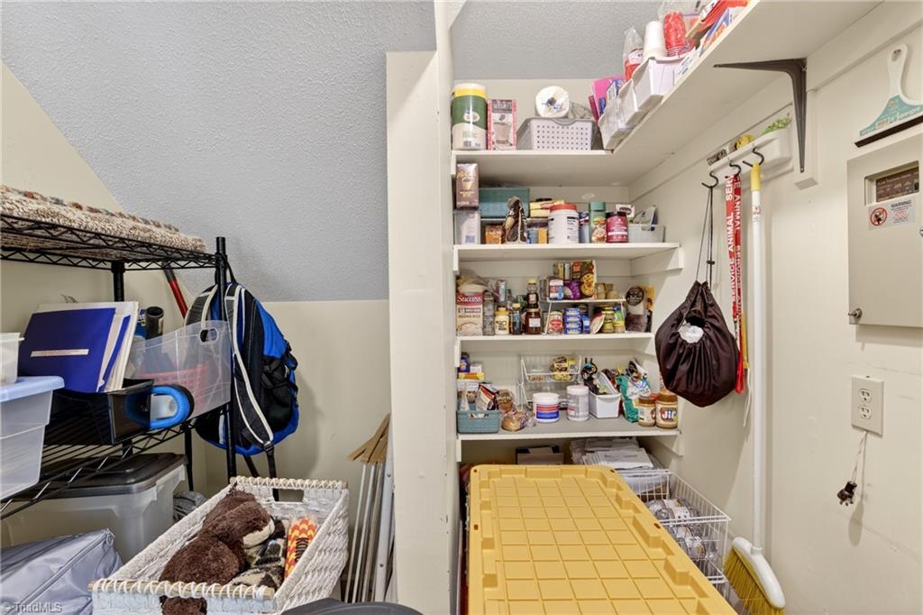 1011 Kildare Road Asheboro, NC 27203 - Photo 15 of 46