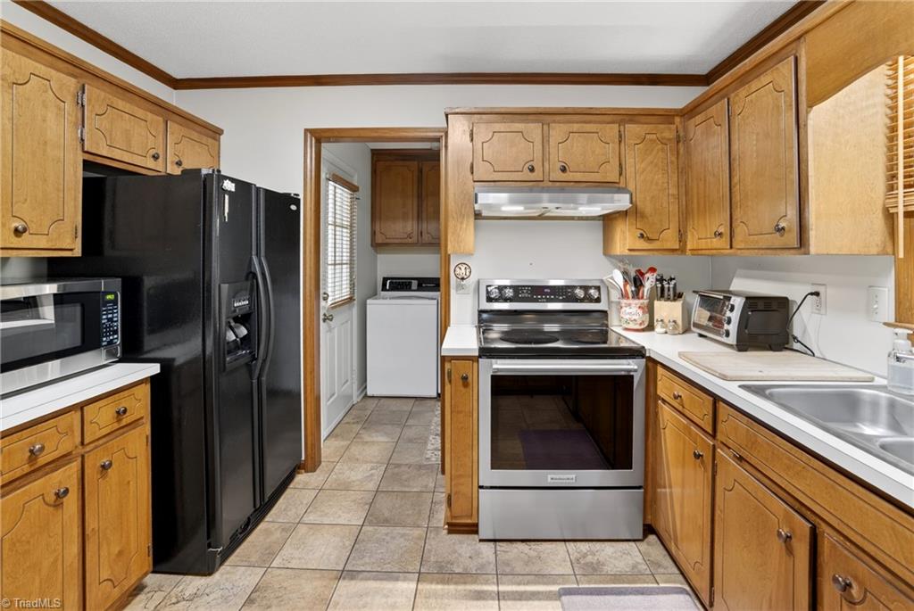 1011 Kildare Road Asheboro, NC 27203 - Photo 9 of 46