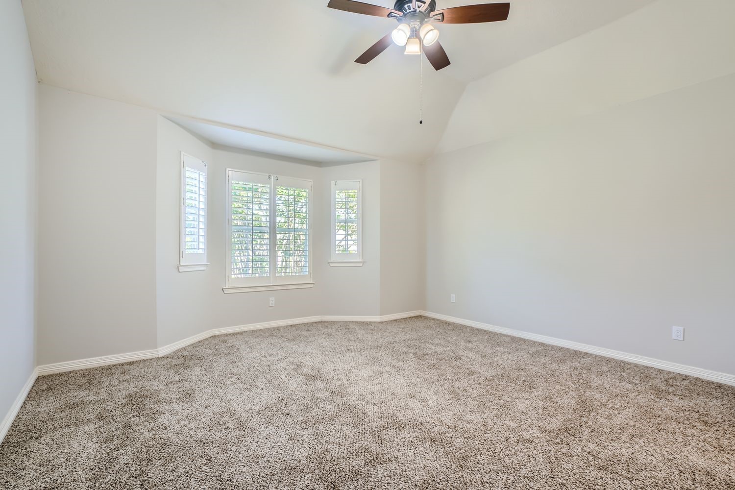 17 Leandro Court Montgomery, TX 77356 - Photo 23 of 38 an empty room with a window
