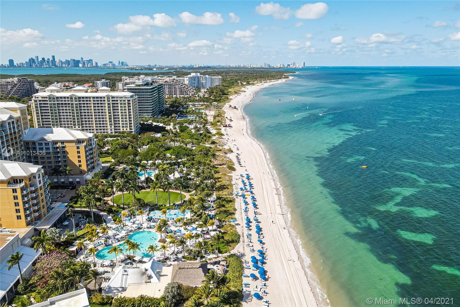 550 Ocean Drive, Unit 8H Key Biscayne, FL 33149 - Photo 33 of 34