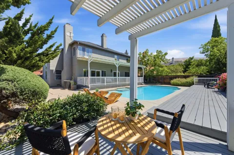 a view of outdoor space yard and patio