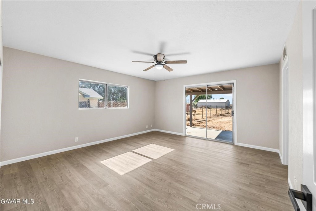 10157 East Ave R 8 Littlerock, CA 93543 - Photo 32 of 50
