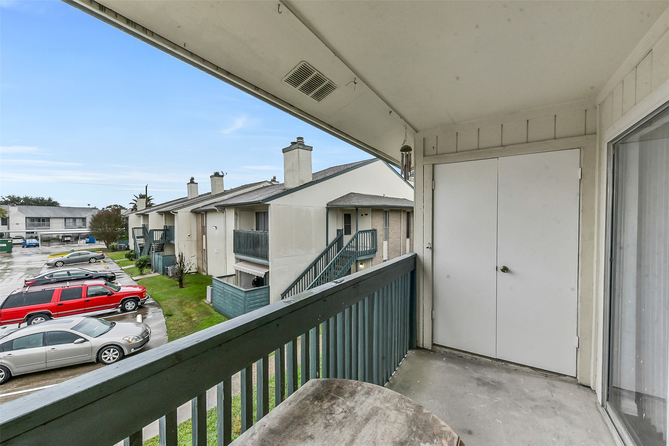 250 El Dorado Boulevard, Unit 248 Webster, TX 77598 - Photo 13 of 16 a view of car parked from a balcony