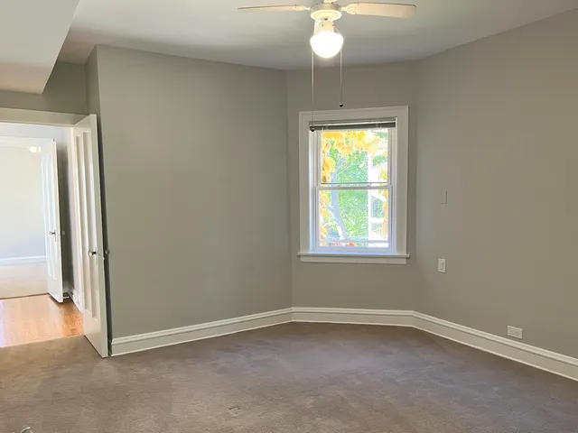 $2,100 | 8906 Ewing Avenue, Unit 2, Evanston, IL 60203