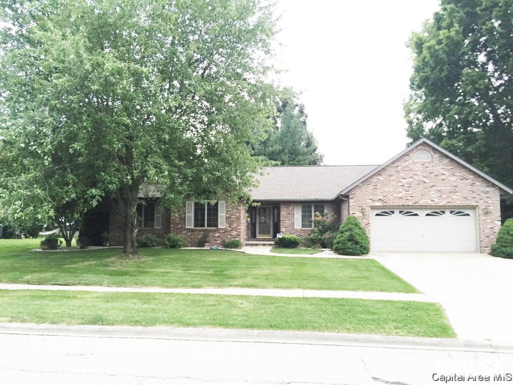 4016 Eagle Wing Road Springfield, IL 62711 - Photo 1 of 20