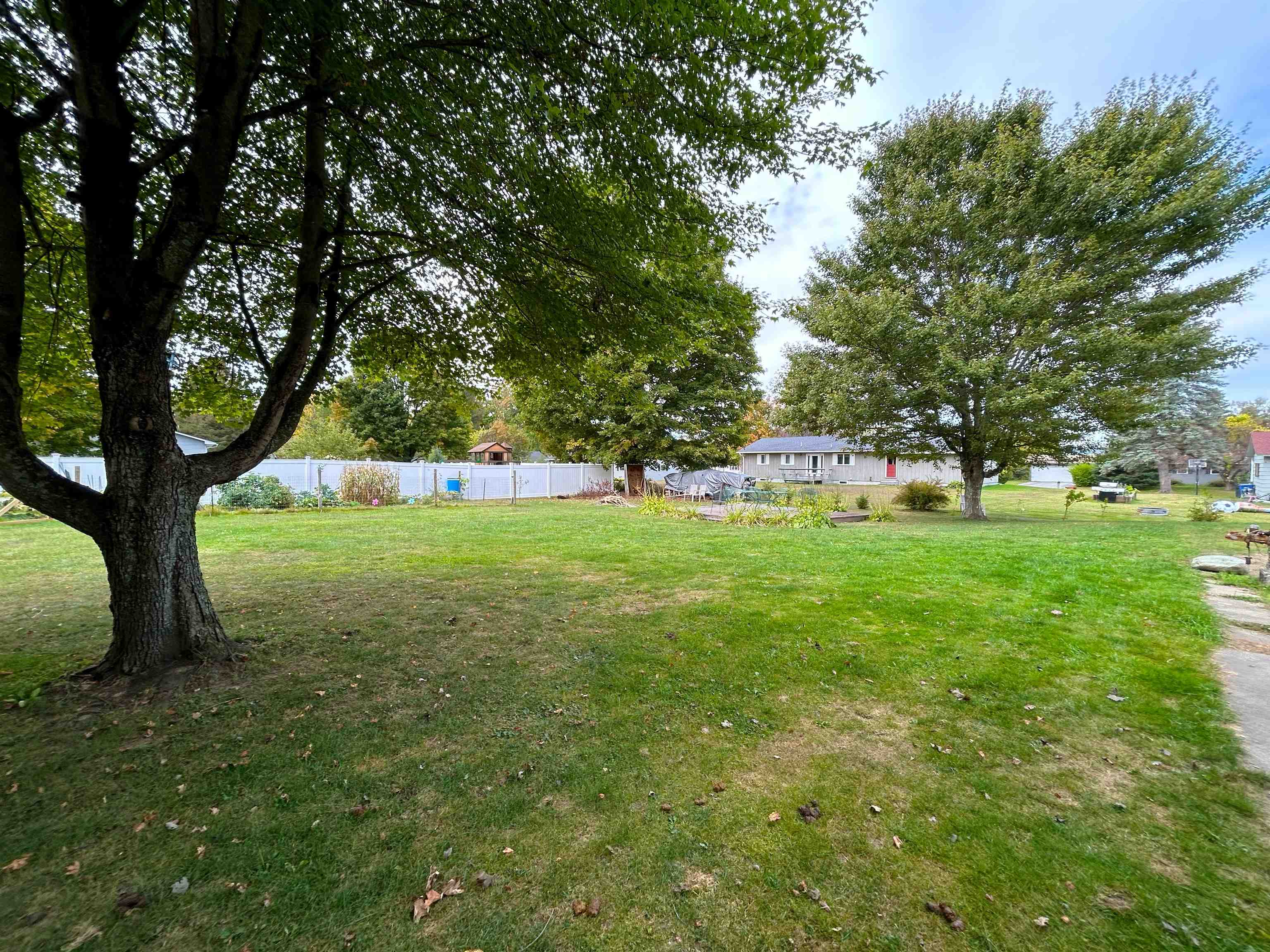 28 Ridgewood Terrace Barre Town, VT 05641 - Photo 38 of 47