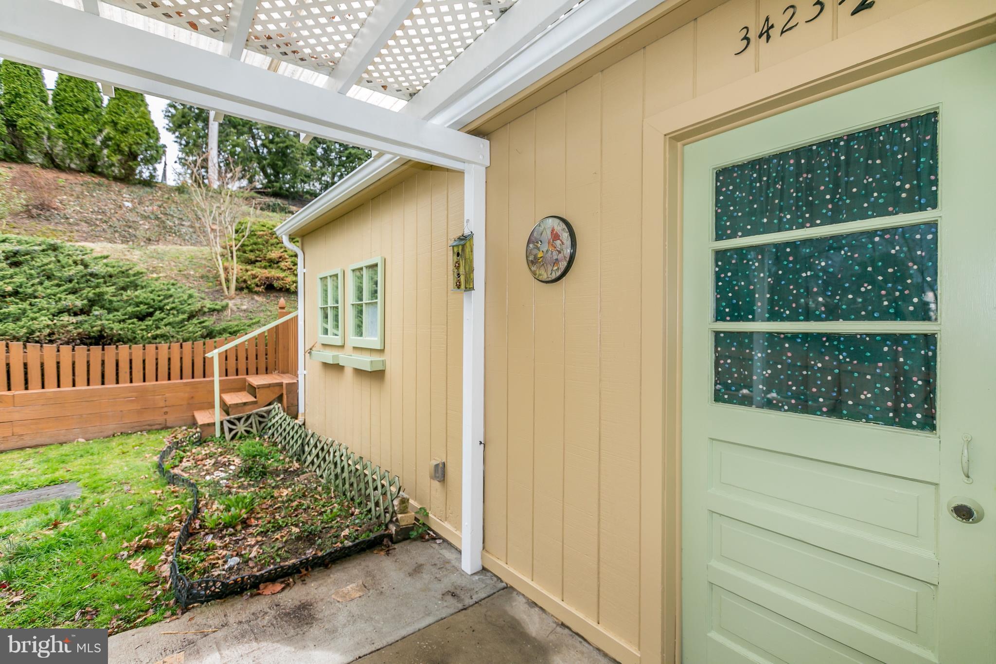 3423 Upton Road Baltimore, MD 21234 - Photo 25 of 25 Access to Garage