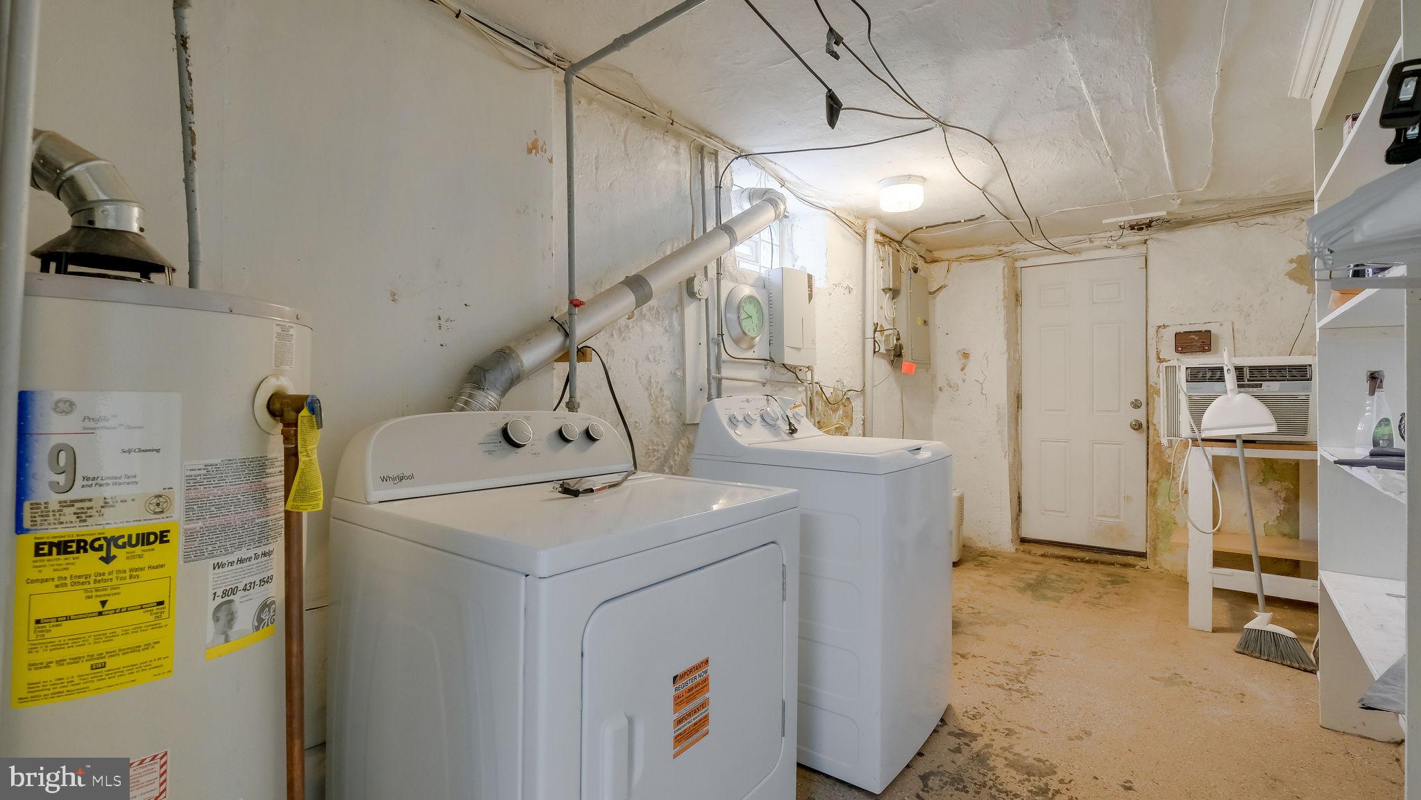 136 Academy Lane Upper Darby, PA 19082 - Photo 23 of 27 laundry area