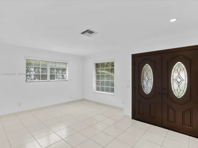 $4,975 | 911 Pizarro Street, Coral Gables, FL 33134