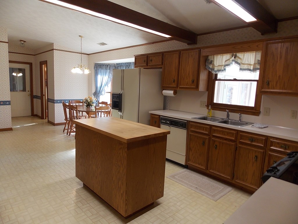 9620 County Line Road Midland, GA 31820 - Photo 7 of 24 Kitchen
