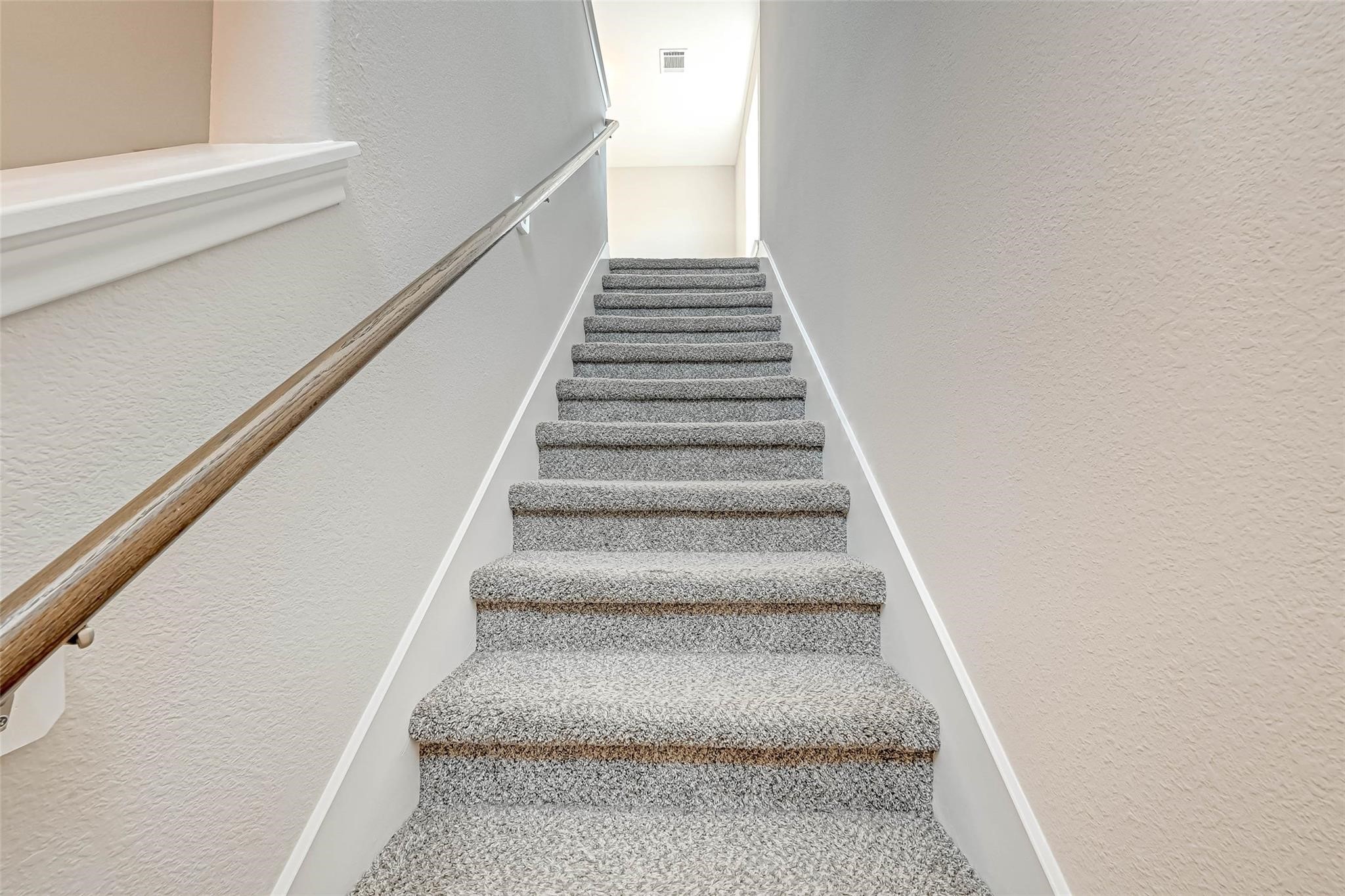 18606 Lansdowne Stream Path Katy, TX 77449 - Photo 20 of 39 a view of entryway