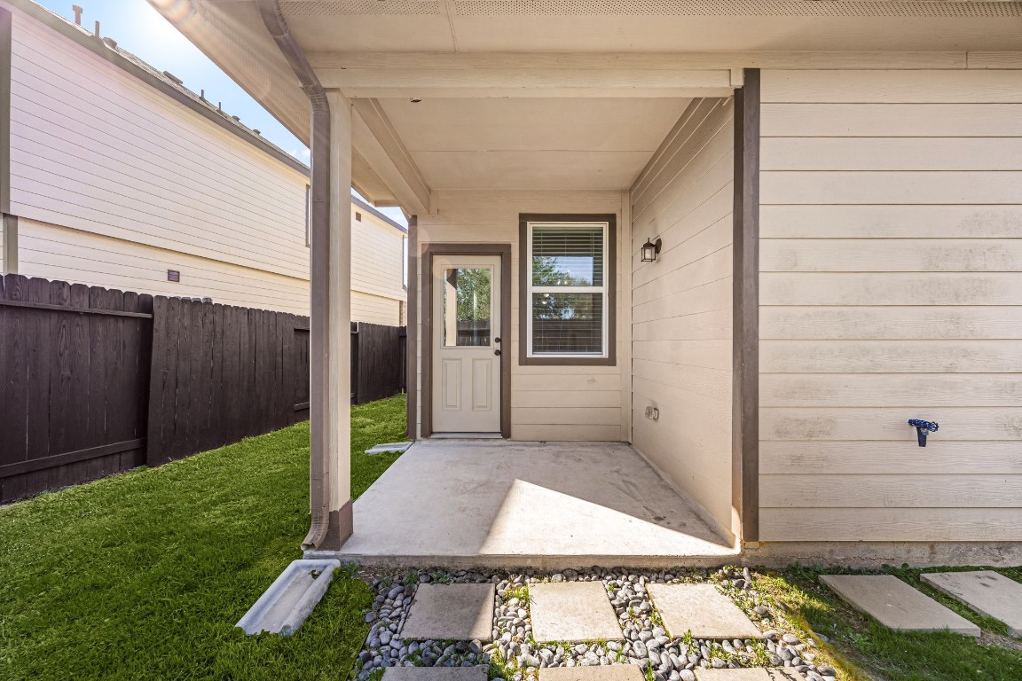 18606 Lansdowne Stream Path Katy, TX 77449 - Photo 38 of 39