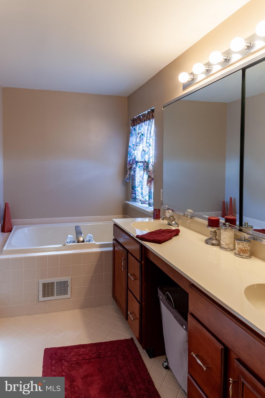 1 Rock Run Road Hightstown, NJ 08520 - Photo 19 of 36