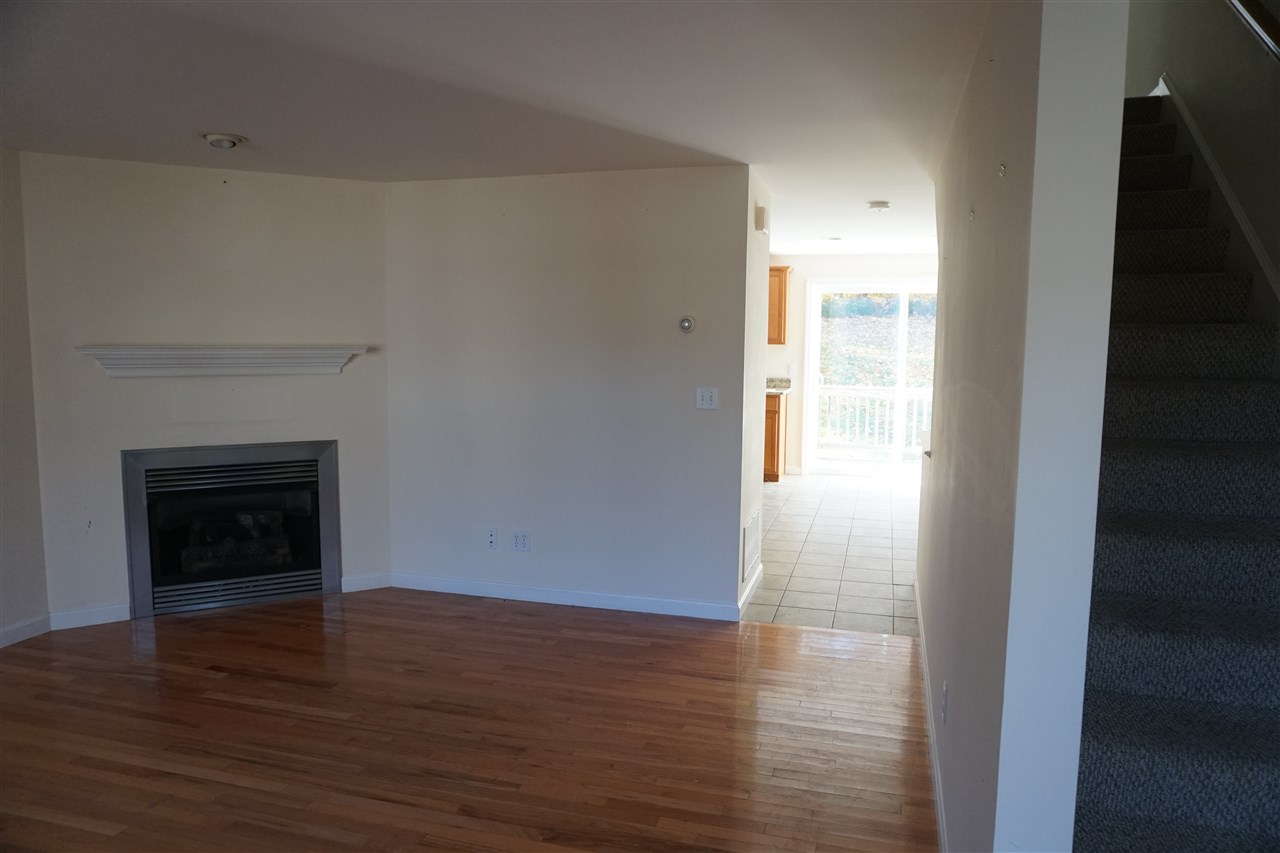8 Split Rock Drive Rochester, NH 03839 - Photo 6 of 10