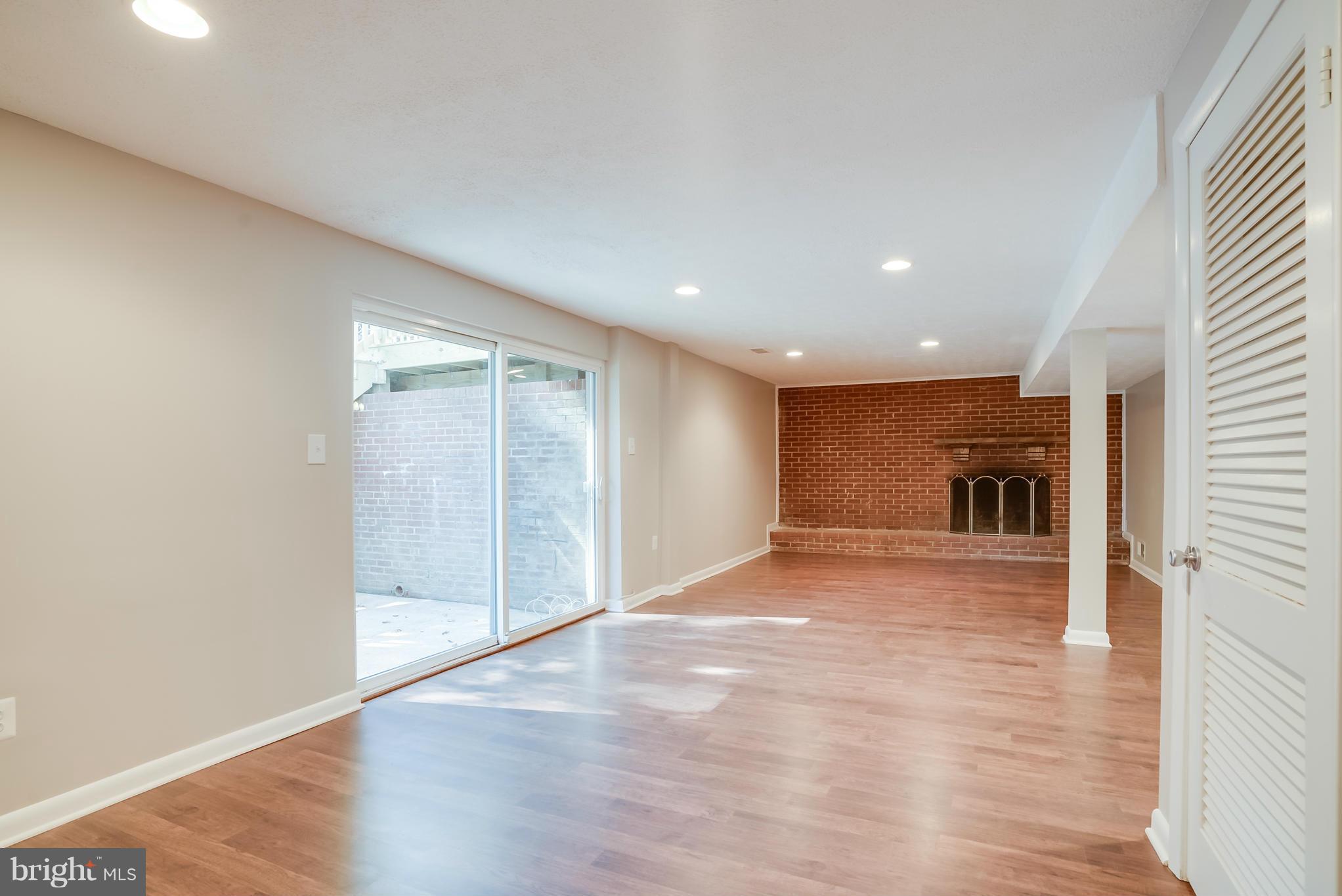 5605 Jason Street Cheverly, MD 20785 - Photo 25 of 30 2nd Living Room