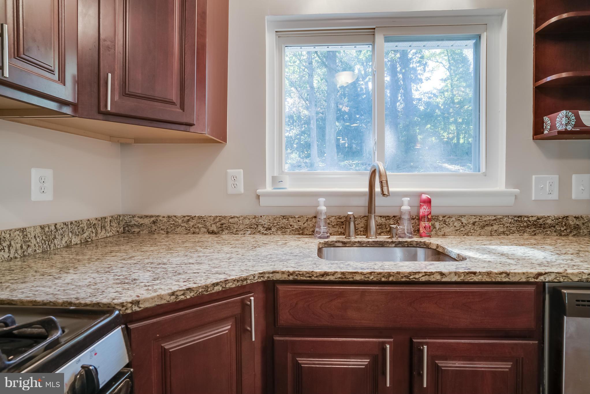 5605 Jason Street Cheverly, MD 20785 - Photo 8 of 30 Kitchen