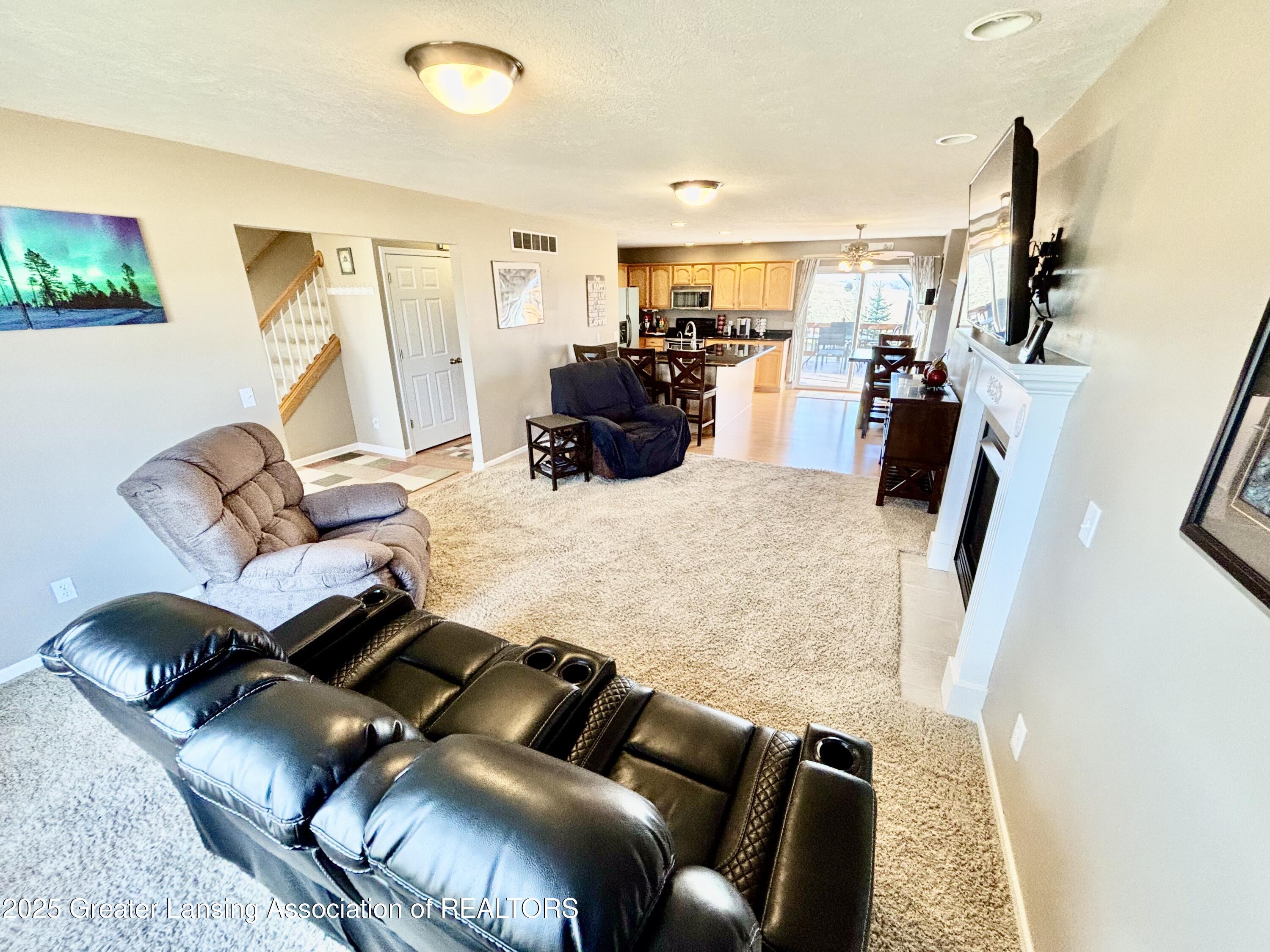 707 Tim's View Street, Unit 77 Potterville, MI 48876 - Photo 11 of 77 IMG_3037