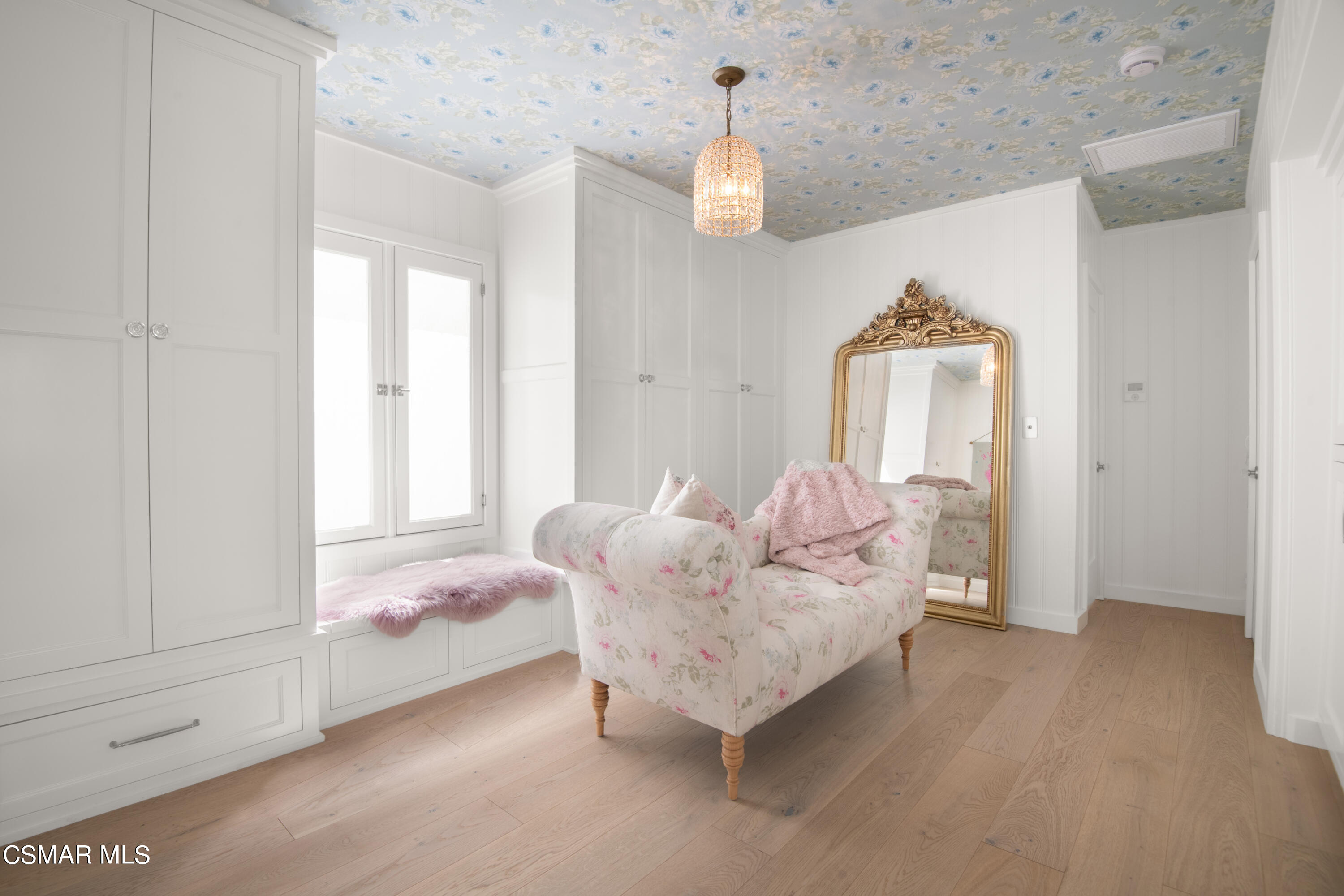 132 Santa Rosa Avenue Oxnard, CA 93035 - Photo 15 of 28 a living room with furniture and a window