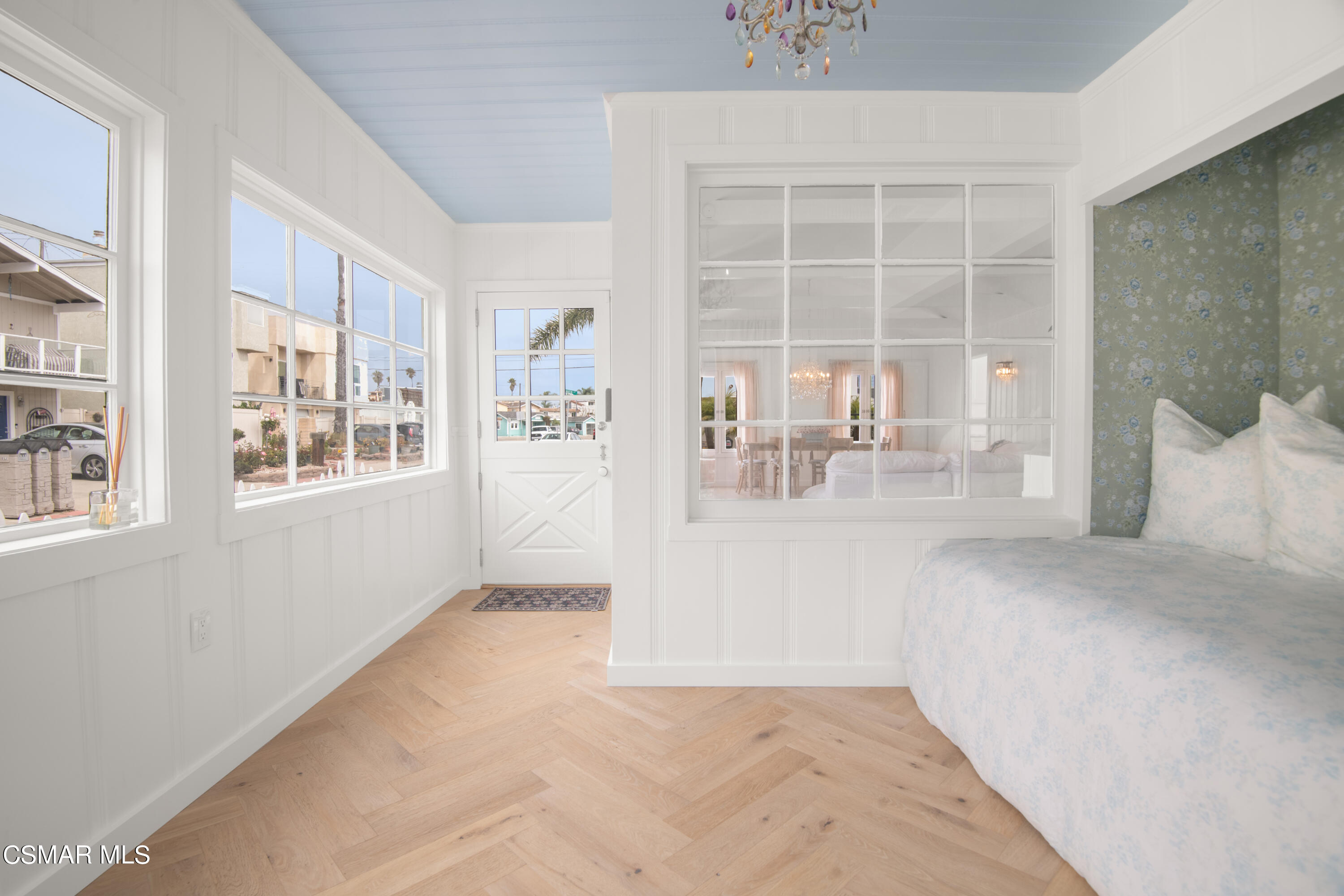 132 Santa Rosa Avenue Oxnard, CA 93035 - Photo 4 of 28 a view of livingroom with furniture