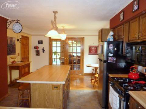 8231 East Carpenter Road Davison, MI 48423 - Photo 11 of 18 20265513-10.JPG