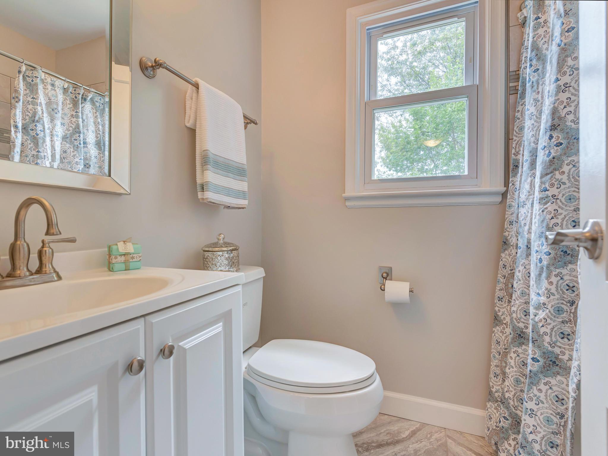 3031 Medway Street Silver Spring, MD 20902 - Photo 21 of 30 Full Bathroom with tub/shower combo