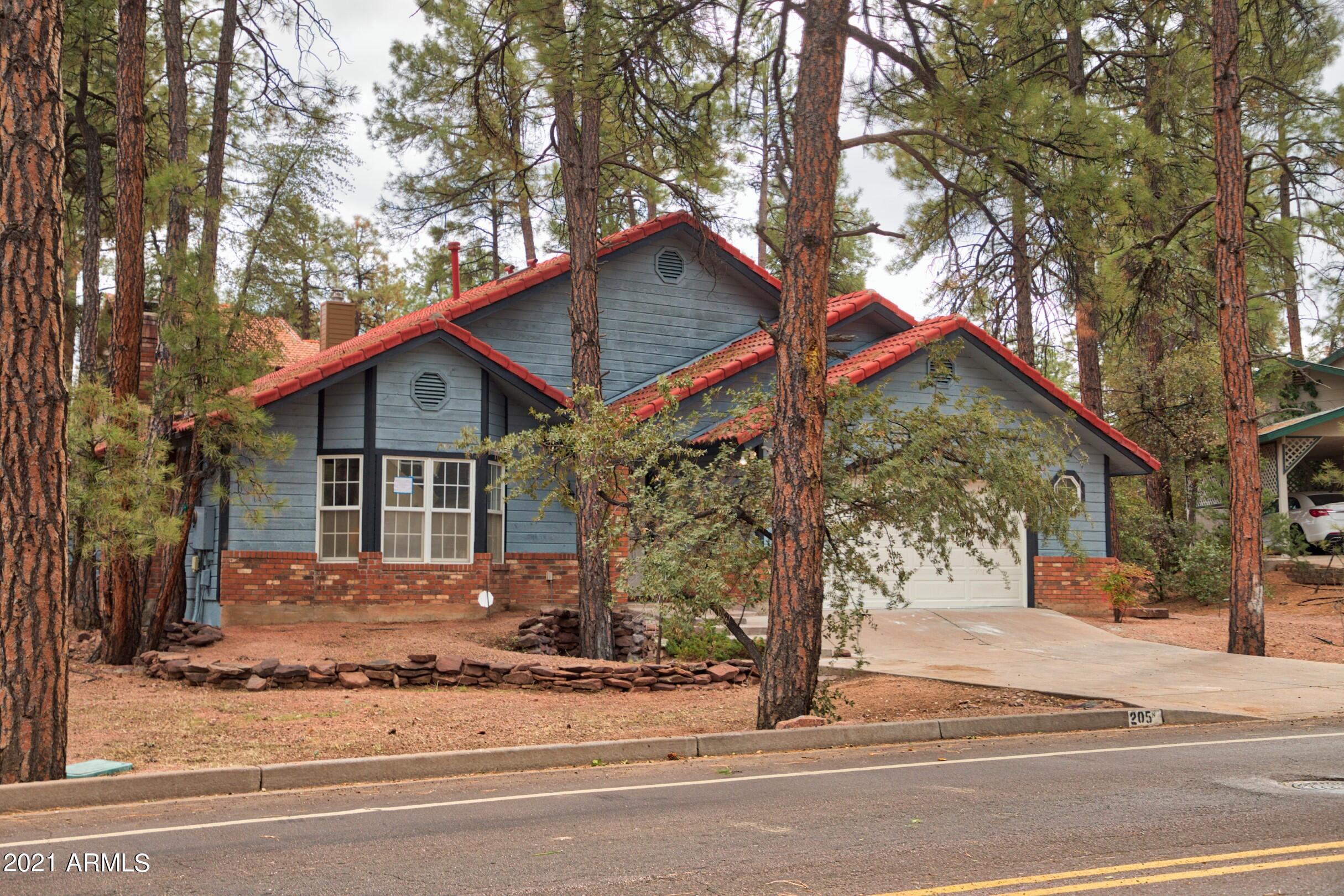205 North Mc Lane Road Payson, AZ 85541 - Photo 6 of 51 IMG_4342_11 (Custom)