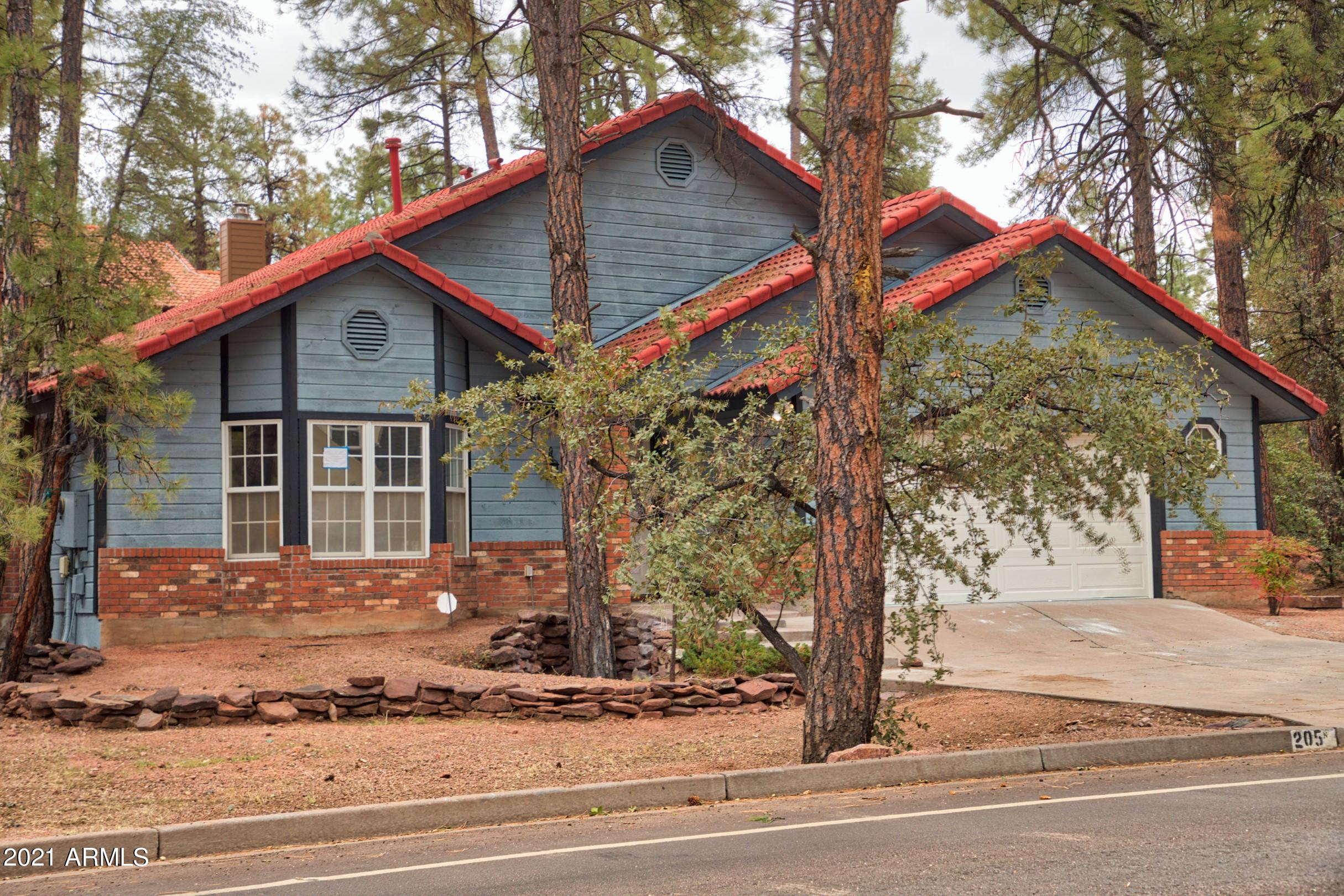 205 North Mc Lane Road Payson, AZ 85541 - Photo 7 of 51 IMG_4343_12 (Custom)