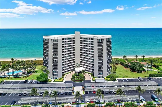 $349,000 | 8880 South Ocean Drive, Unit 202, Jensen Beach, FL 34957