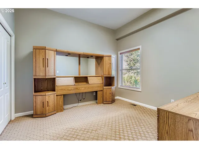 $738,000 | 6340 Southwest 166th Place, Beaverton, OR 97007