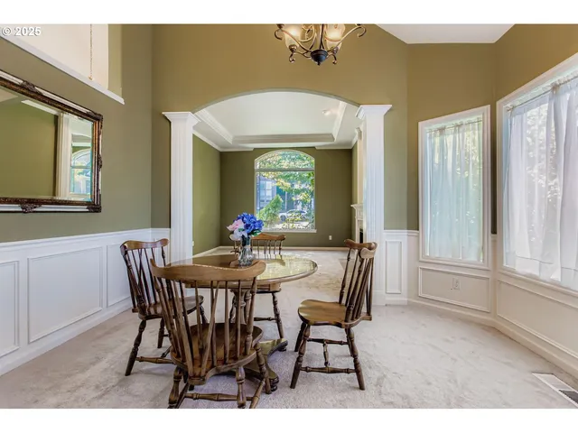 $738,000 | 6340 Southwest 166th Place, Beaverton, OR 97007