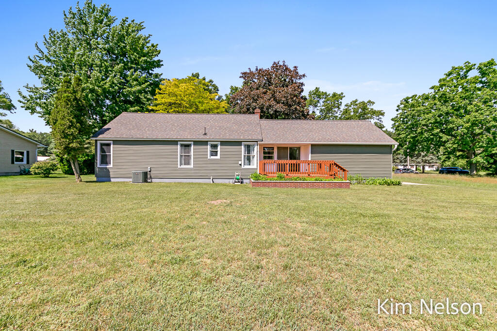 7692 South 80th Avenue Rothbury, MI 49452 - Photo 36 of 39 7692S.80th-39LoRes