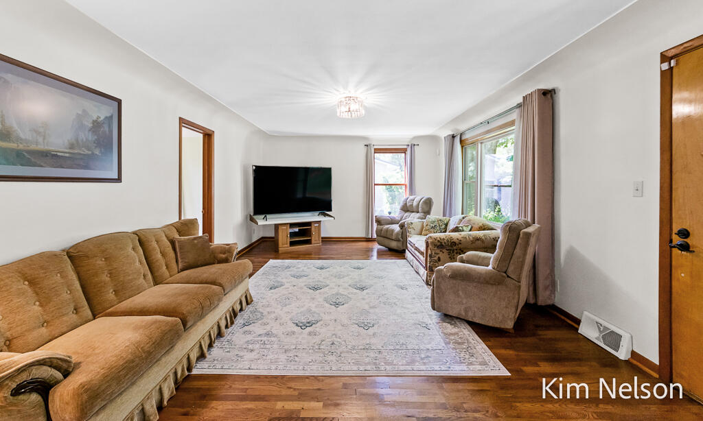 7692 South 80th Avenue Rothbury, MI 49452 - Photo 10 of 39 7692S.80th-11LoRes