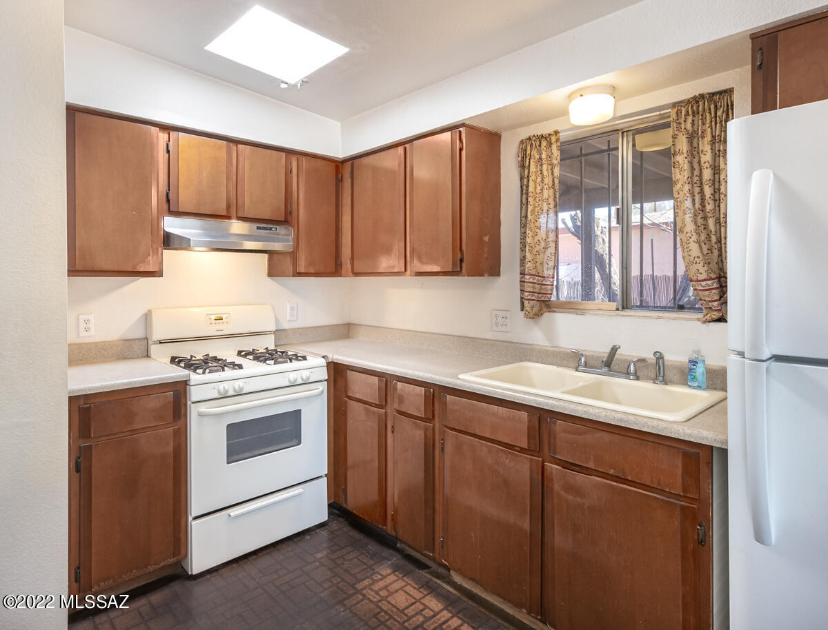 1356 West St Marys Road Tucson, AZ 85745 - Photo 6 of 21 Gallery Image 6
