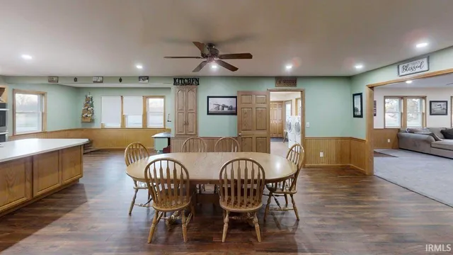 $529,900 | 2389 South Whitley Road, Columbia City, IN 46725