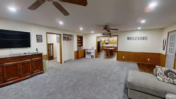 $529,900 | 2389 South Whitley Road, Columbia City, IN 46725