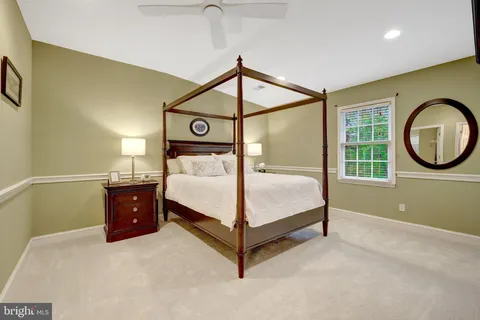 $1,600,000 | 2006 Carriage Court, Vienna, VA 22181
