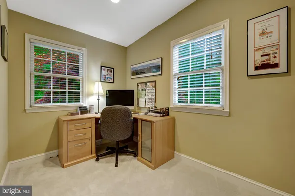 $1,600,000 | 2006 Carriage Court, Vienna, VA 22181