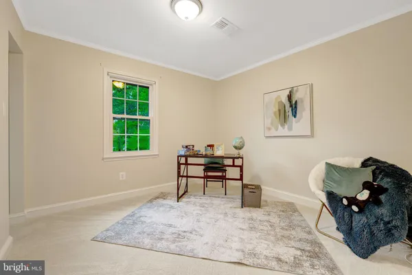 $1,600,000 | 2006 Carriage Court, Vienna, VA 22181
