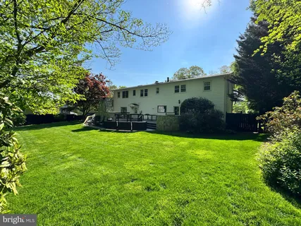 $1,600,000 | 2006 Carriage Court, Vienna, VA 22181