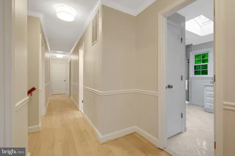 $1,600,000 | 2006 Carriage Court, Vienna, VA 22181