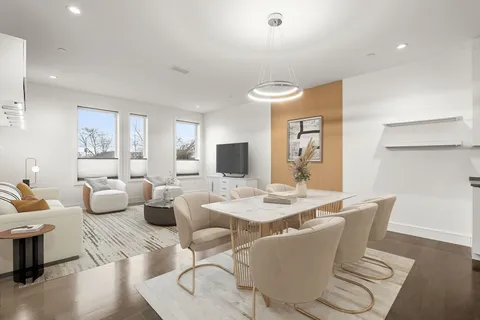 $869,000 | 2 West Sixth Street, Unit 108, Boston, MA 02127