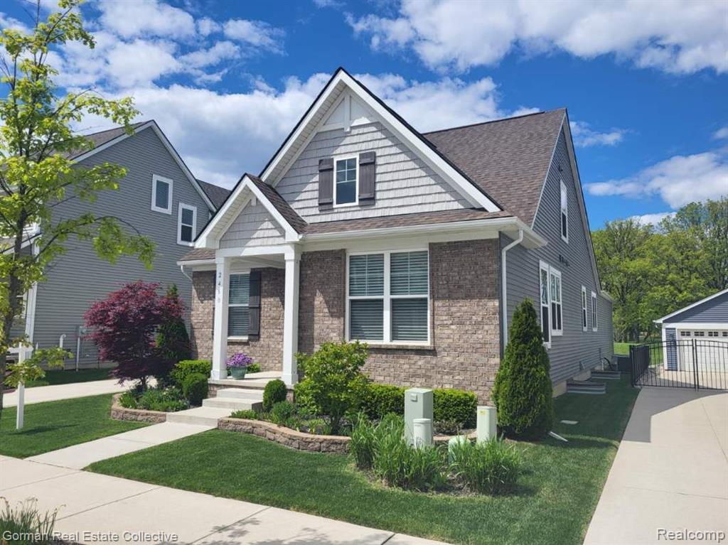 2460 Massoit Road Royal Oak, MI 48073 - Photo 2 of 47